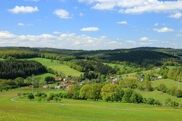 Fototapeta na wymiar Frühling im Odenwald