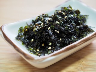 한국의 음식 김자반, 김 가루