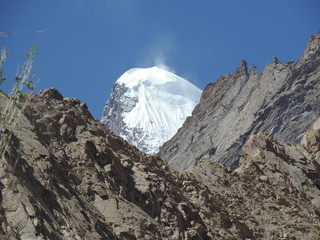 Ladakh scenery snow mountains