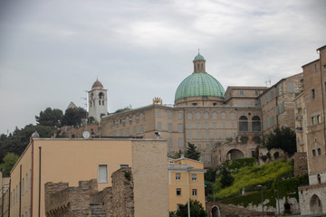 Fototapeta na wymiar saint ciriaco cathedral