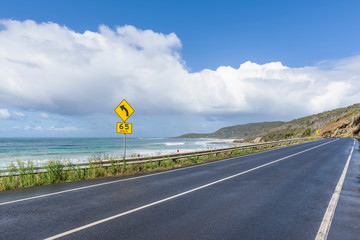 A spectacular stretch of the Great Ocean Road between Lorne and Apollo Bay, Australia