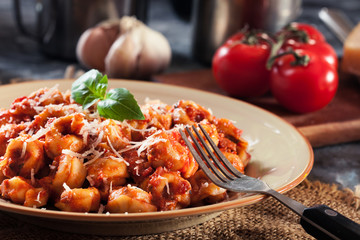 Fresh tortellini with homemade tomato sauce