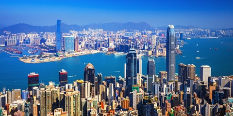 Fototapeta premium Panoramatic view on Hong Kong city skyline from the Victoria peak, China