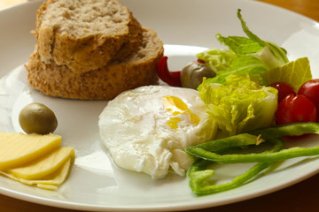 Benedict egg  with bread and cheese