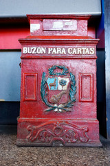 an old mailbox in Huaraz in Peru with the words 