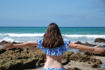 Mujer en la playa