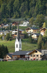 Bizau mit Kirche