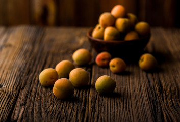 Fototapeta na wymiar organic apricot