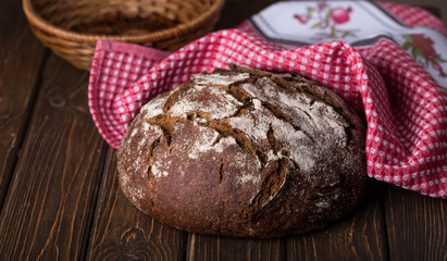 round rye bread