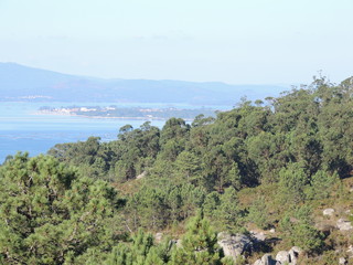Vistas desde lo alto del monte de Sidarella en San Vicente (O Grove, España)