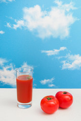 しぼりたてトマトジュース Organic fresh tomato made fresh juice