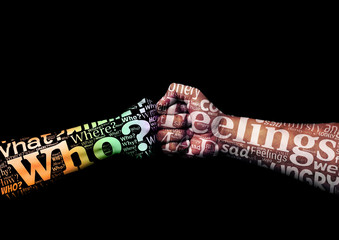 ぶつかり合う拳と拳