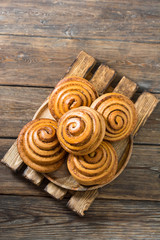 Cinnamon rolls. Pastry. Rustic style