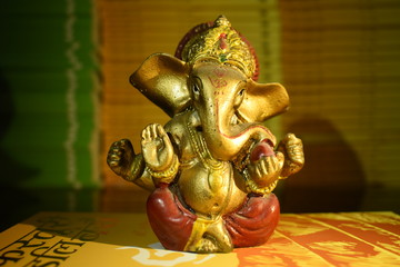 Fototapeta na wymiar Statue of Ganesh