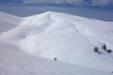 Fototapeta na wymiar Beglichka mogila Vratsa mountain