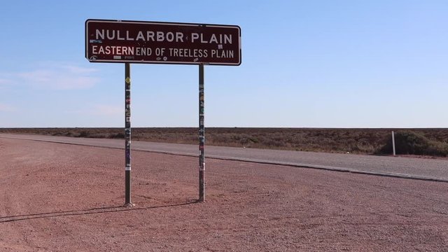 Nullarbor Plain sign at the eastern end of treeless plain in South Australia