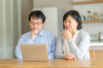 ミドルシニア　夫婦