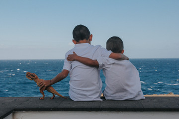 Hermanos