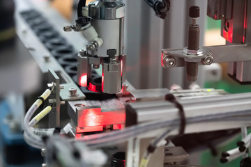 Automatic conveyor