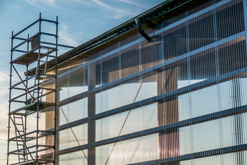 Neubau und Stahlkonstruktion einer Lagerhalle