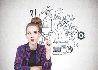 Thinking teen girl, business plan