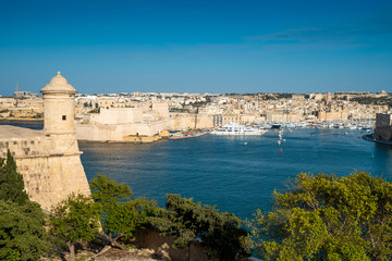 Fototapeta premium Valletta and Birgu cityscape