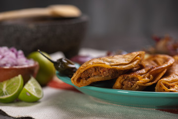Tacos de barbacoa asados estilo Guadalajara Mexico