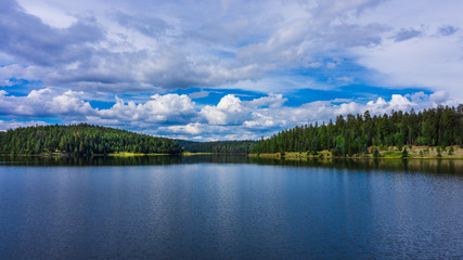 Fototapeta na wymiar Mountain Lake With Clouds