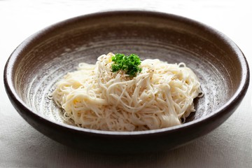 ソーメンのマヨネーズ醤油和え