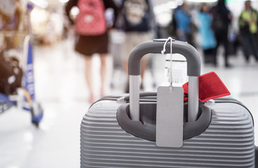 Luggage holder tag blank label on suitcase / baggage put letter 