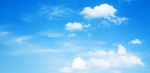 Foto op Plexiglas Sunny background, blue sky with white clouds  © Cobalt