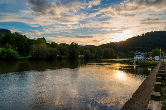 View of the Neckar near Eberbach on the long-distance hiking trail Neckarsteig in Germany