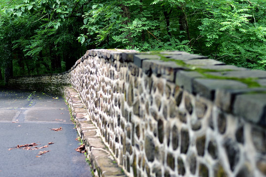 Bridge Wall Further Focus