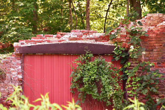 Red Rubble