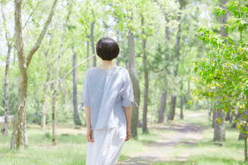 女性　ミドルエイジ