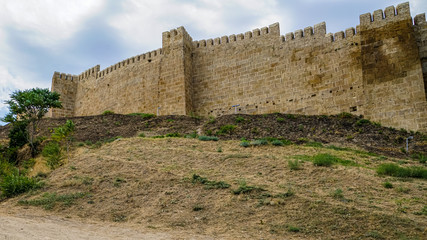 Fototapeta na wymiar The southern walls of the fortress Naryn-Kala in the city of Derbent. 