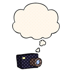 cartoon camera and thought bubble in comic book style