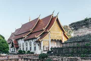Obraz premium View of the building at Wat Chedi Luang Temple, the historical Buddhist temple in Chiang Mai, Thailand