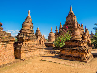 Fototapeta premium Khaymingha Pagoda Complex in Bagan, Myanmar