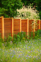 Sichtschutzzaun    Lamellenzaun    Palisade
