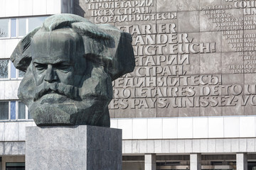 The statue of Karl Marx in Chemnitz called Nischel