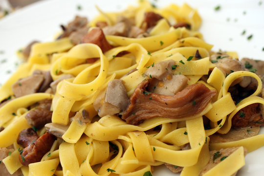 tagliatelle alla boscaiola funghi