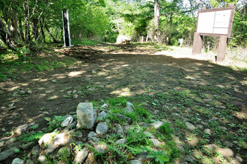 御前山の三角点