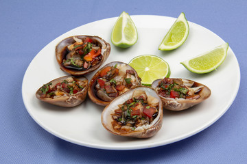 Oysters with lime