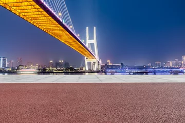Photo sur Plexiglas Pont de Nanpu Shanghai Nanpu bridge and empty square floor scenery at night,China