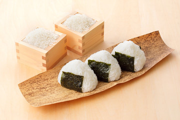 おにぎり　Japanese rice ball