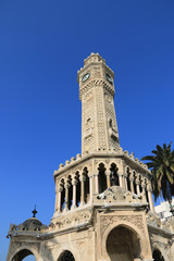 Obraz premium clock tower in izmir turkey