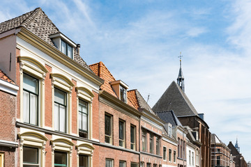 Fototapeta na wymiar row houses in street called Broederweg in Kampen, The Netherlands