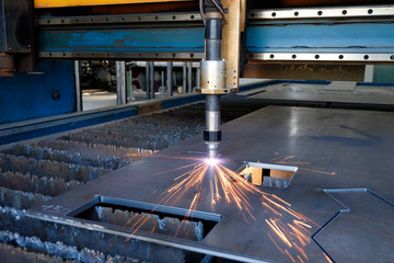 Plasma cutting machine, thick metal cutting, metal cut  process, carpentry metalwork industry