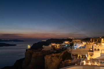 Santorin Sonnenuntergang an Caldera © scaleworker